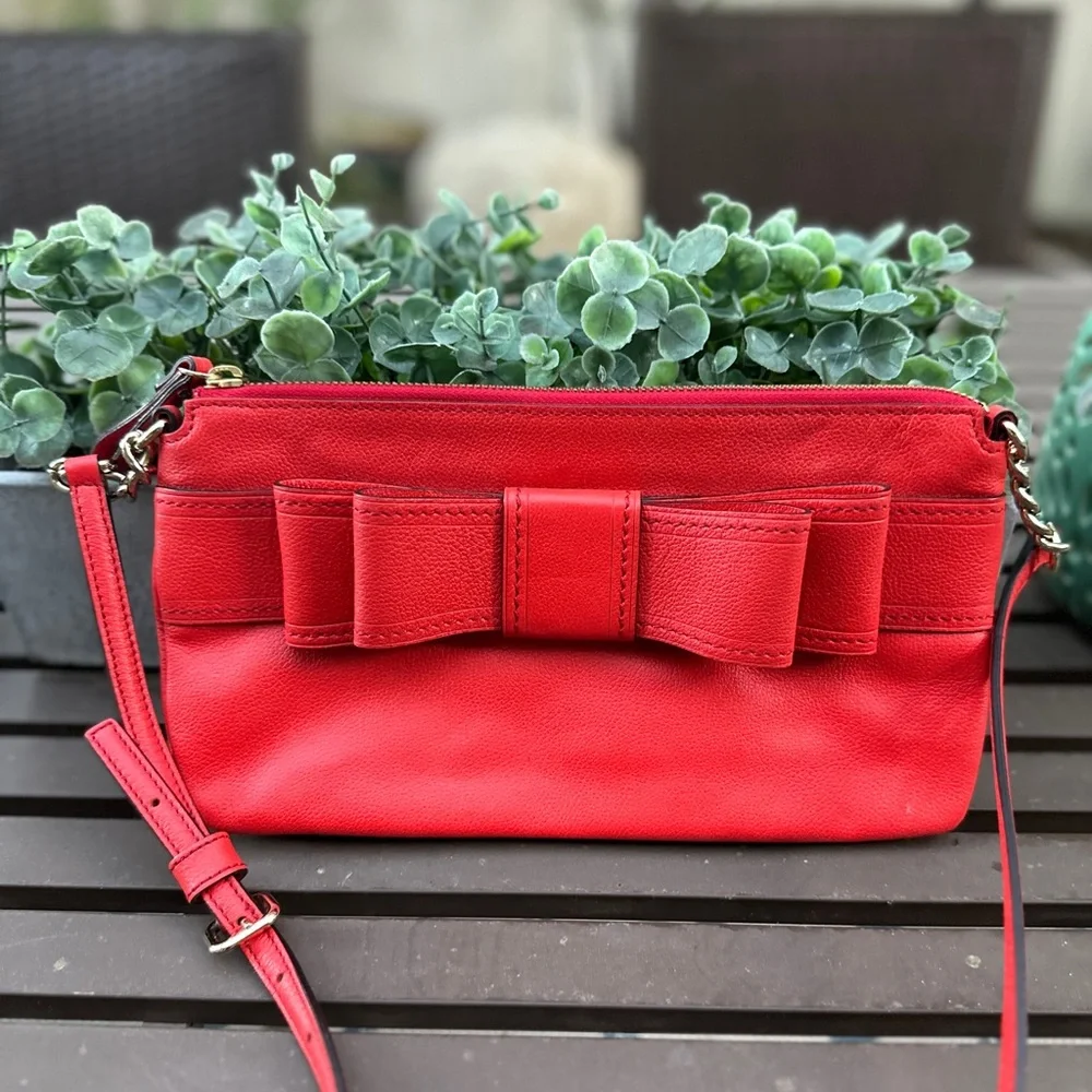 Kate Spade Robinson Street Zanni Red Bow Crossbody Bag Leather Rectangle BW Dots